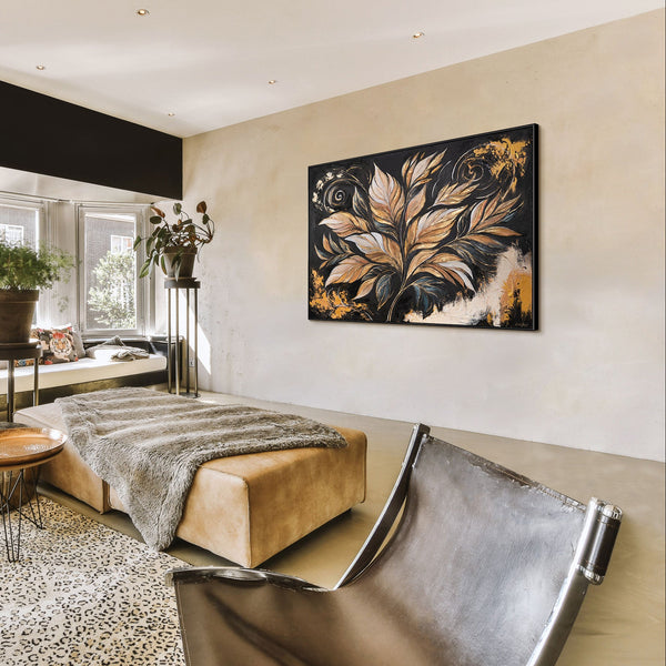 Schlafzimmer mit Blattbild – moderne Wanddeko in Goldtönen