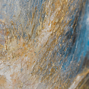 Goldene Reliefprožilken in tiefem Blau – handgefertigte Sturmstruktur auf Acrylleinwand 