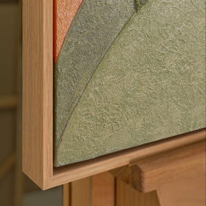 Handgemaltes geometrisches Gemälde „Sonnenwirbel" – Grün & Terrakotta mit Goldglitter, 50x70 cm Hochformat mit Rahmen