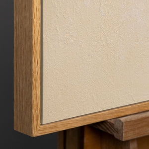Natürlicher Holzrahmen mit warmer 
Maserung und modernem Design