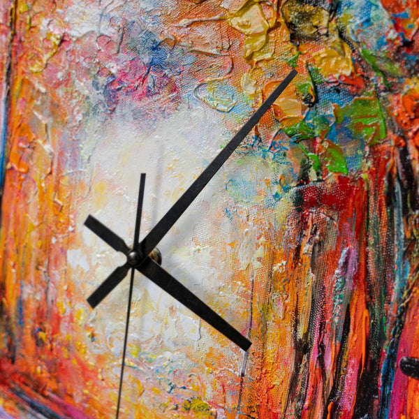 Handgemalte außergewöhnliche Wanduhr – expressive Herbstlandschaft – 35×35 cm