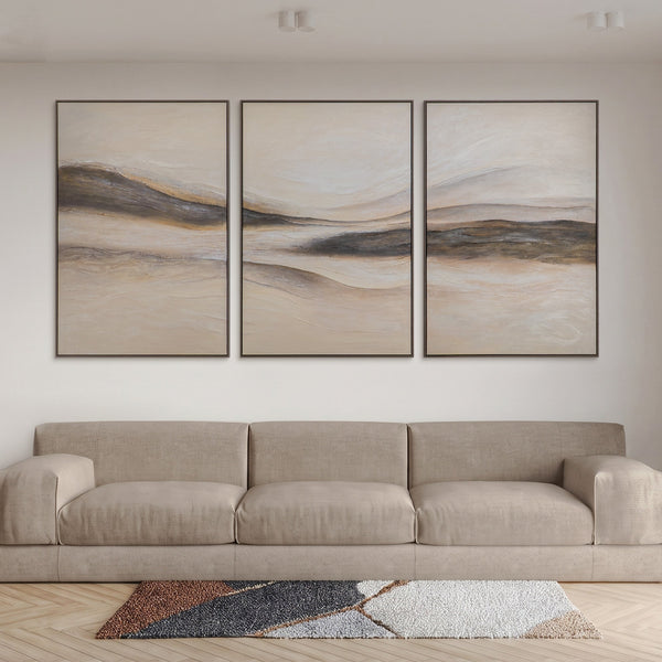 Spuren des Windes“ – abstraktes Triptychon in Beige und Grau