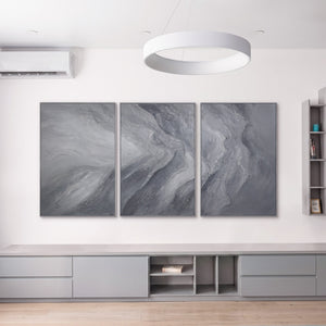 „Erinnerung der Felsen“ – graues Triptychon Abstrakt 3-teilig