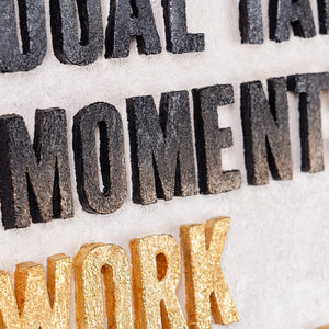 Teamwork Wins – handgemaltes Wandbild fürs Büro mit 3D-Relief, 140 × 70 cm
